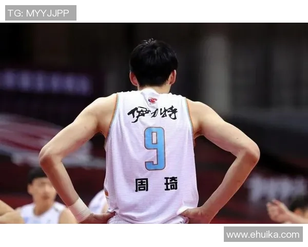 杭州篮球队状态引发热议球迷对球队表现褒贬不一